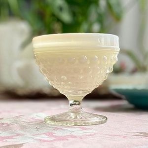 Moonflower Nectar Vintage Moonstone Hobnail Sorbet Soy Candle Anchor Hocking